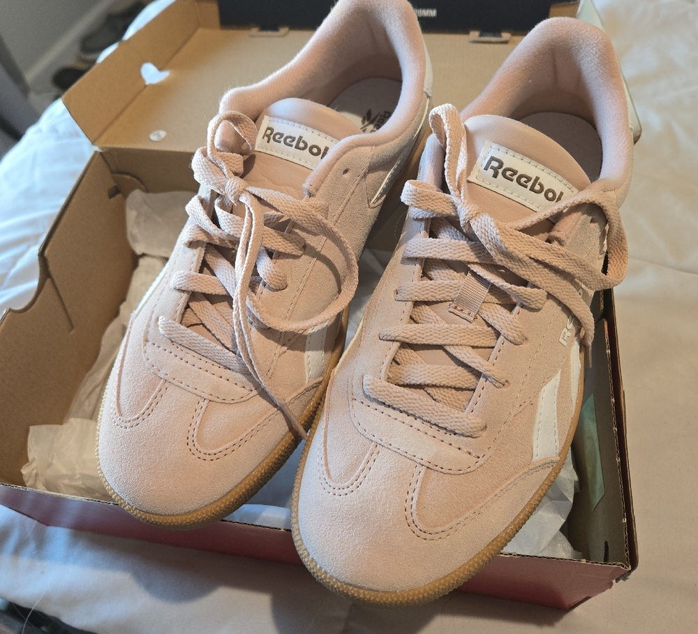 Reebok Soft Blush Sneakers